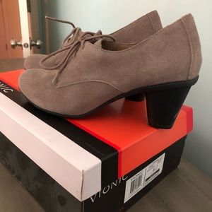 Vionic Career Maura Lace-Up Suede Pumps - Greige